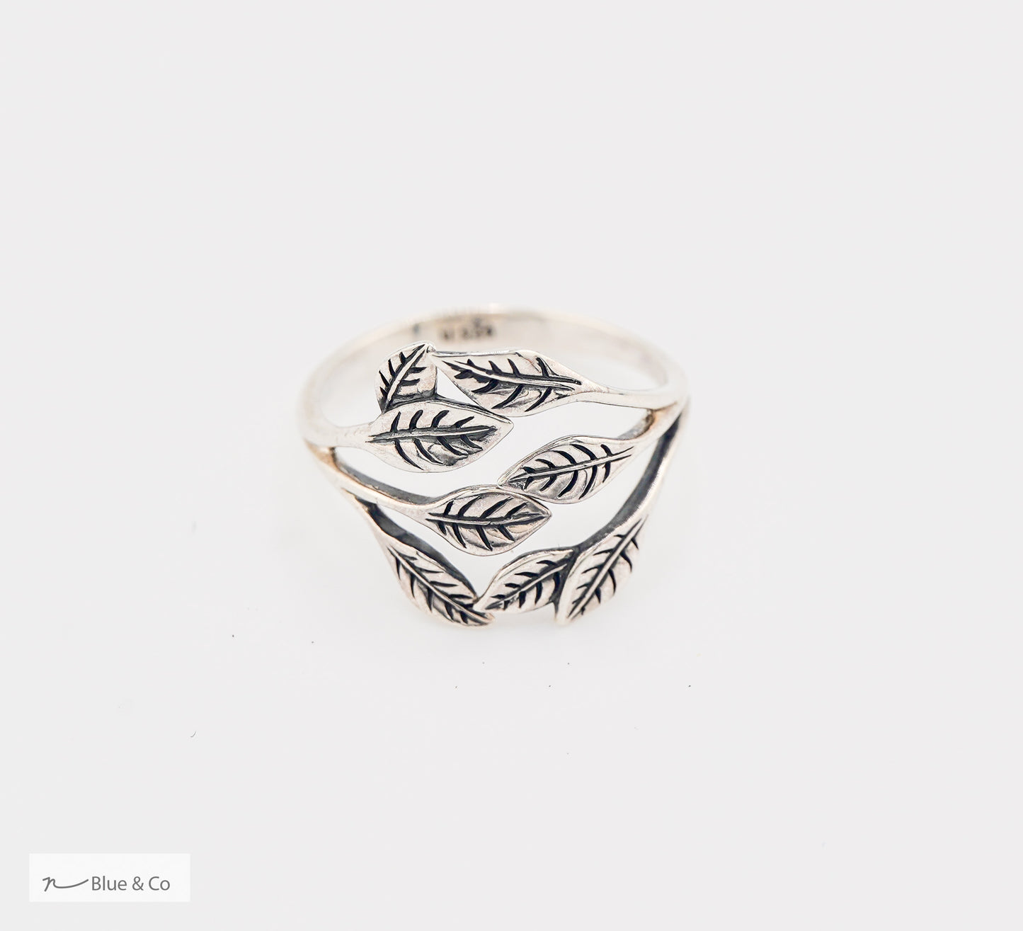 Leaves Around Adjustable Ring