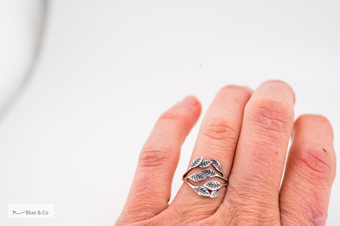 Leaves Around Adjustable Ring